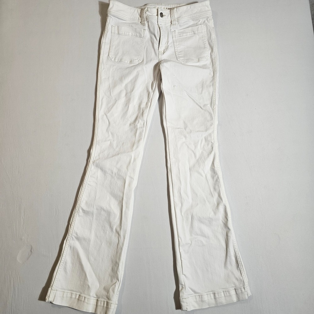 American Eagle Outfitters Jeans Womens 8 Long White Flare Leg Next Level Stretch